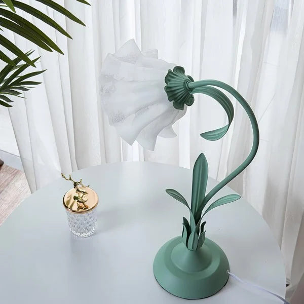 Skorter | BloomBeam - Adjustable Retro Table Lamp