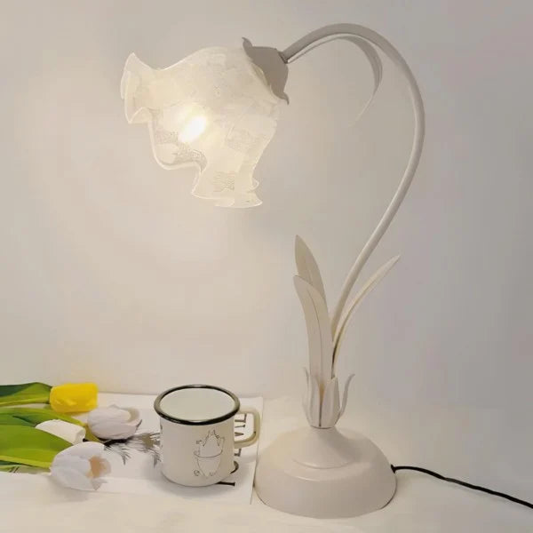 Skorter | BloomBeam - Adjustable Retro Table Lamp