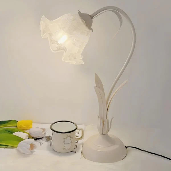 Skorter | BloomBeam - Adjustable Retro Table Lamp