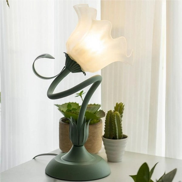 Skorter | BloomBeam - Adjustable Retro Table Lamp
