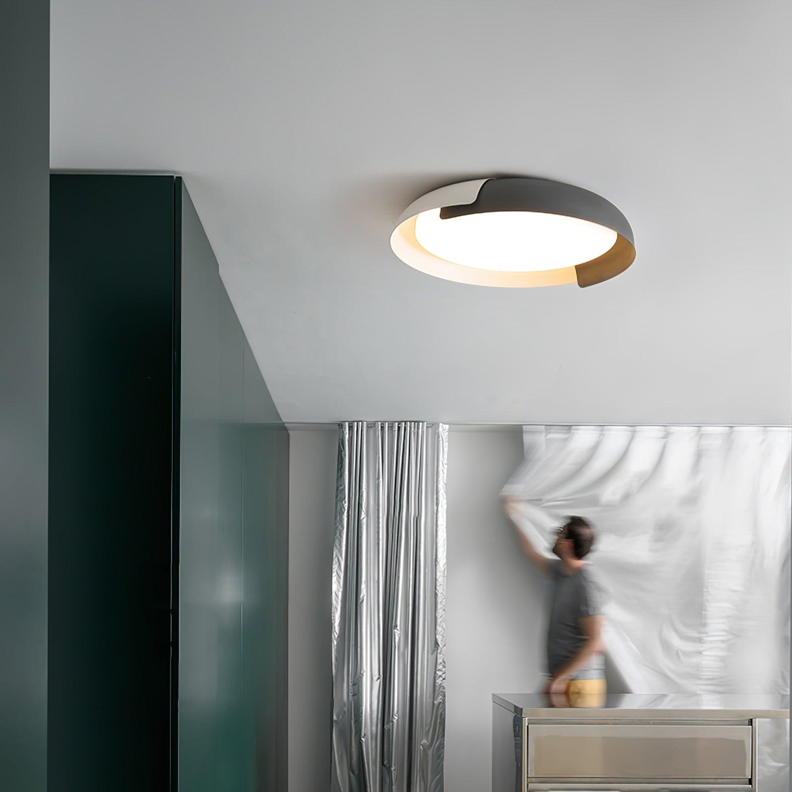 Vikaey Ceiling Light - SKØRTER