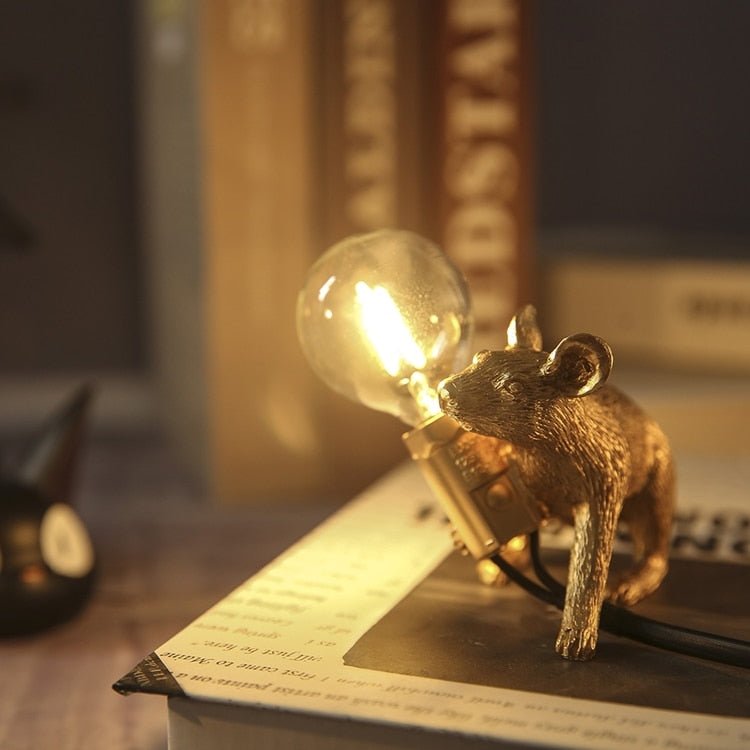 Skorter | Vintage Mouse LED Table Lamp