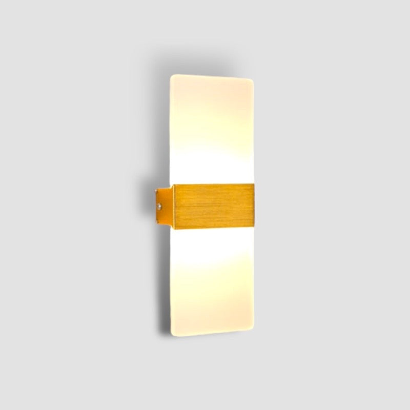 Skorter | SoftBeam – Streamlined Wall Lamp Perfect for Bedrooms