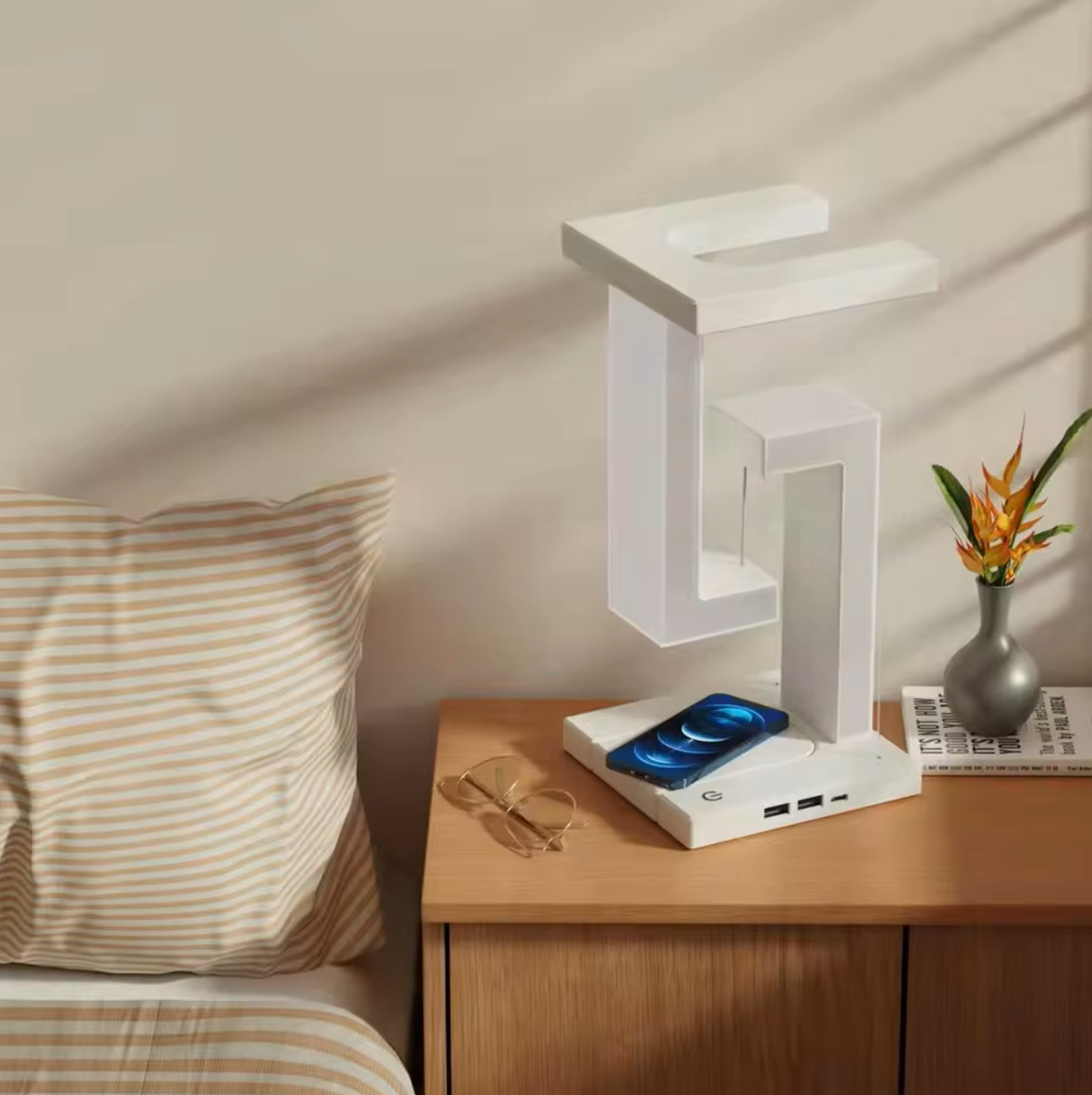 Skorter | Wireless Charging Lamp - AetherGlow