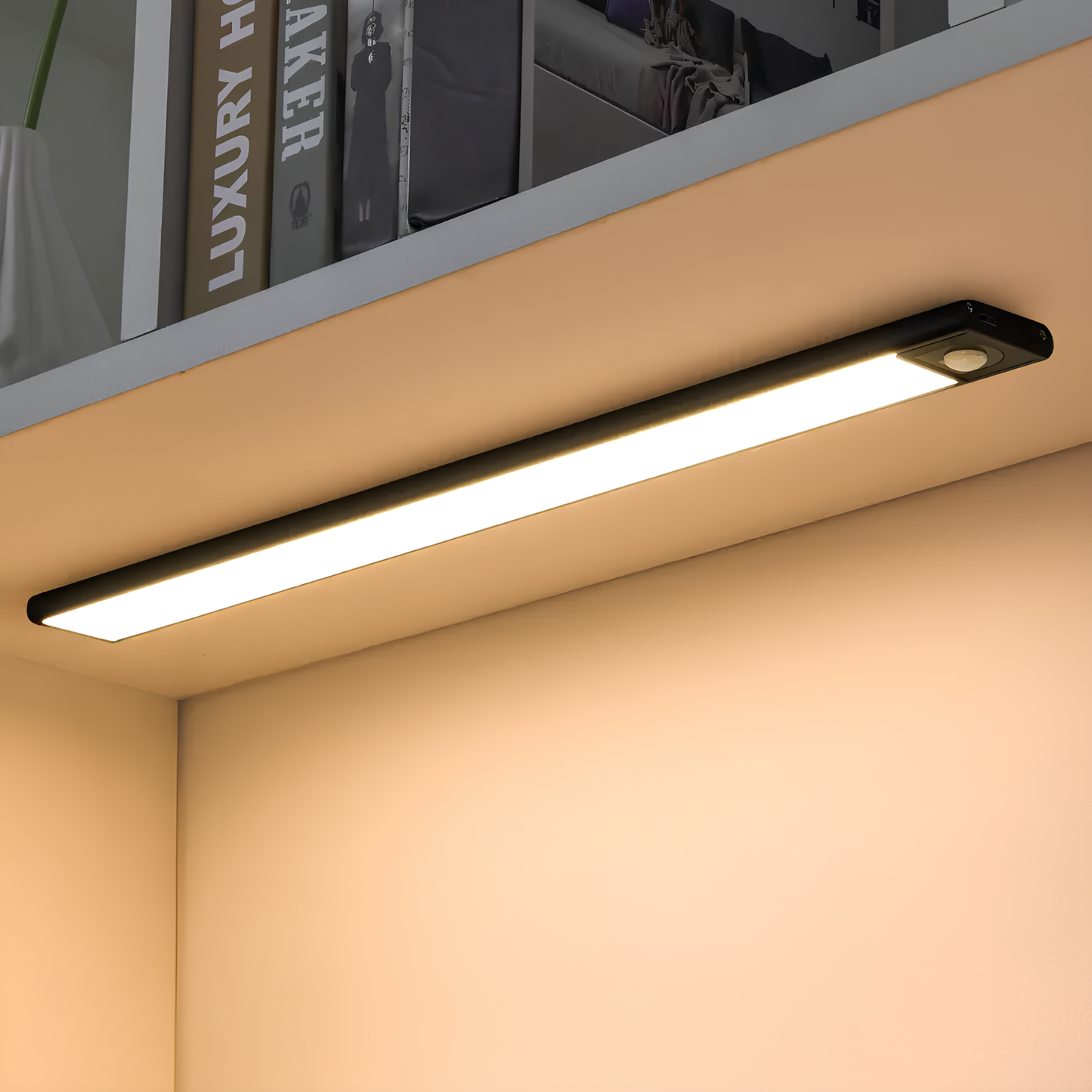 Skorter | Wireless Motion Sensor Lamp - GlowMotion