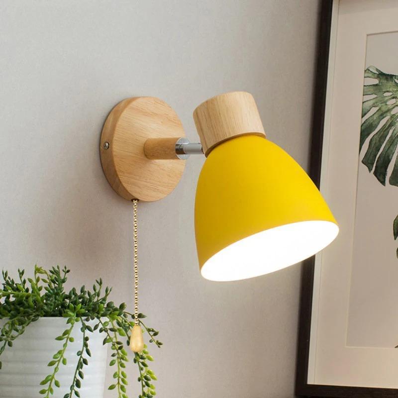 Skorter | CALMARA – Nordic Wooden Wall Lamp with Ambient Lighting