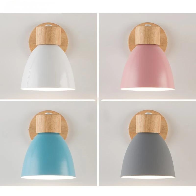 Skorter | CALMARA – Nordic Wooden Wall Lamp with Ambient Lighting