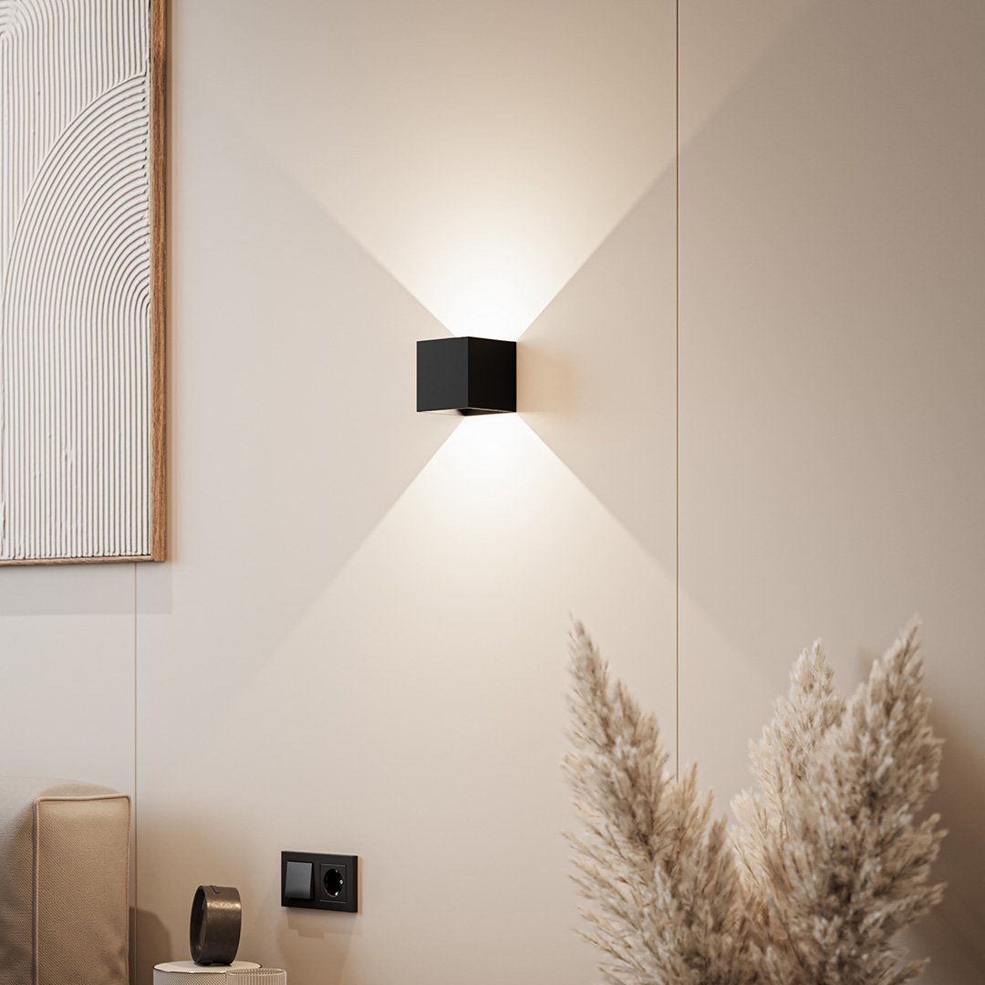 Skorter | LumenGuard - Modern Wall Lamp
