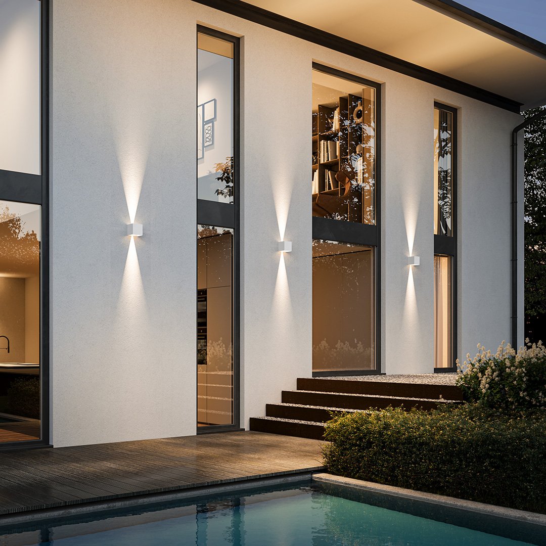 Skorter | LumenGuard - Modern Wall Lamp