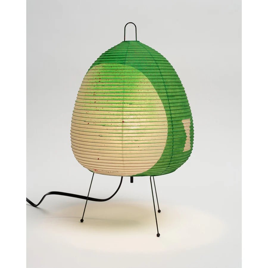 Skorter | Zenora – Rice paper table lamp in Japanese wabi-sabi design