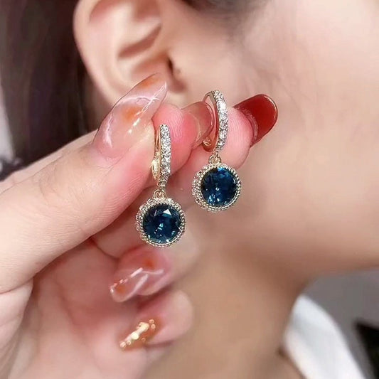 Skorter | Blue Crystal Earrings, 1 Pair
