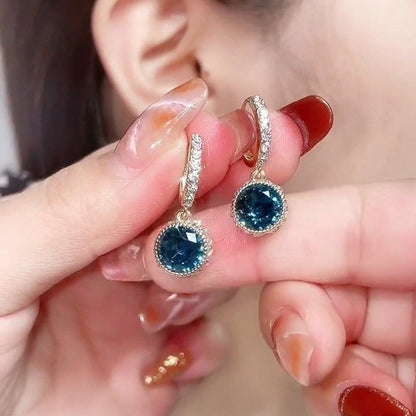Skorter | Blue Crystal Earrings, 1 Pair