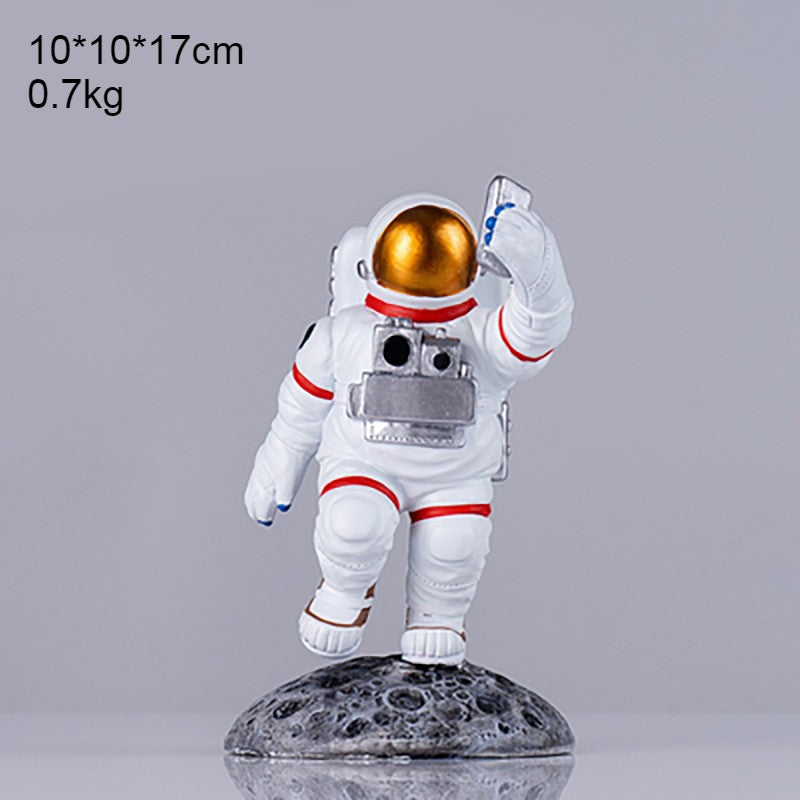 Skorter | Creative Astronaut Phone StandÔºåAvailable in Various Cool Styles, for Home & Office