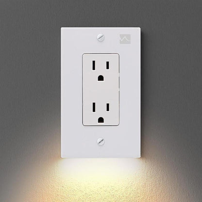 Skorter | Outlet wall plate with LED night lights