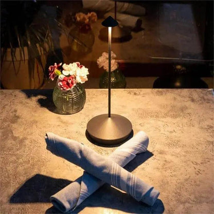 Skorter | BeamLuxe - Sleek Wireless Table Light