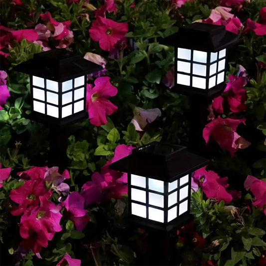Skorter | Solar Garden Lights in Lantern Style – Waterproof LED Path Lighting for Outdoor Areas