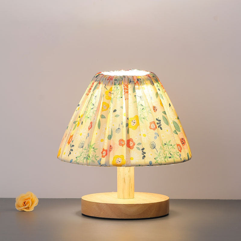 Skorter | Modern Minimalist Creative Iron Flower Shape 1-Lamp Table Lamp