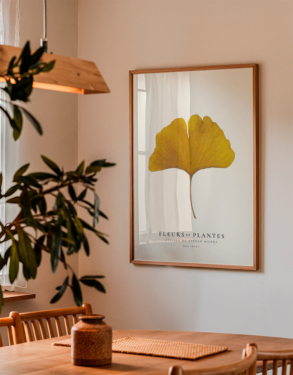 Skorter | Botanical, Flowers and Plants -Ginkgo biloba Leaf