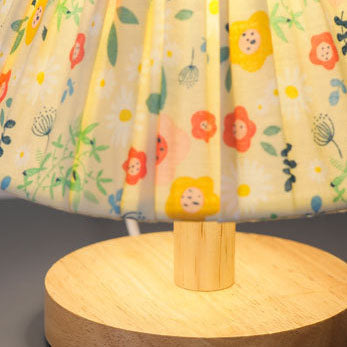 Skorter | Modern Minimalist Creative Iron Flower Shape 1-Lamp Table Lamp