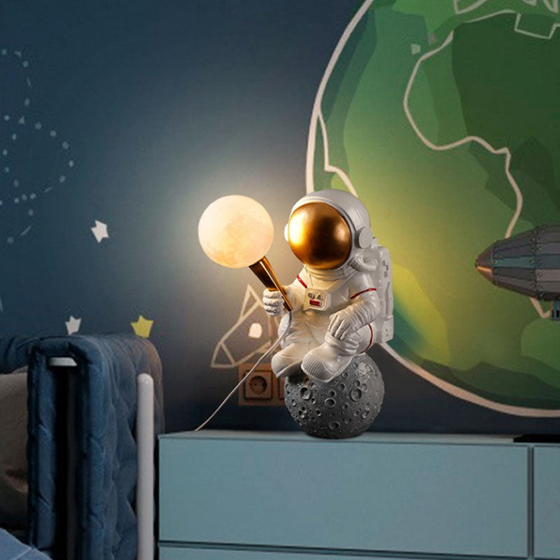 Skorter | CosmoBuddy Astronaut Wall Lamp | Creative Design | Resin & ABS | LED Bedroom Light