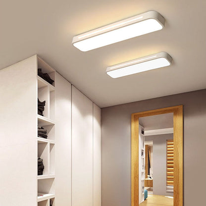 Skorter | GlowRond – Modern LED Ceiling Light for Hallways, Entrances & Staircases | Energy Efficient & Stylish Design
