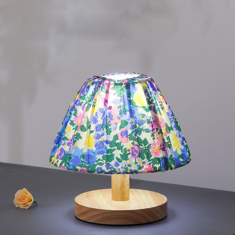 Skorter | Modern Minimalist Creative Iron Flower Shape 1-Lamp Table Lamp