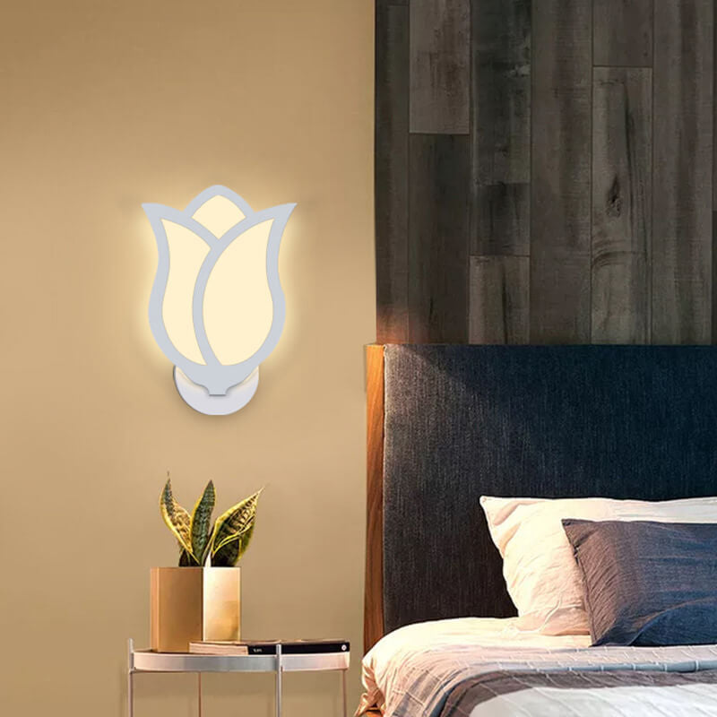 Skorter | Modern, minimalist, creative LED wall lamp in rose design