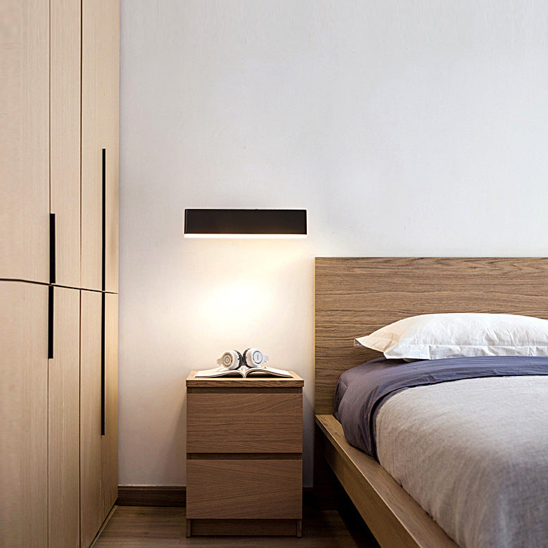 Skorter | Aqsa Minimalist LED Wall Lamp - Black/Gold/Brown, Bedroom, Metal