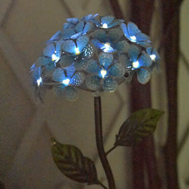 Skorter | Modern Solar Outdoor Waterproof Simulation Hydrangea LED Outdoor Lawn Decorative Ground Stake Light