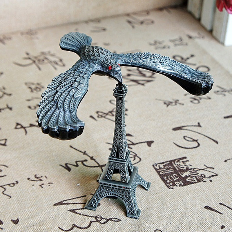 Skorter | Eiffel Tower Model Balance Bird Photography Props Model