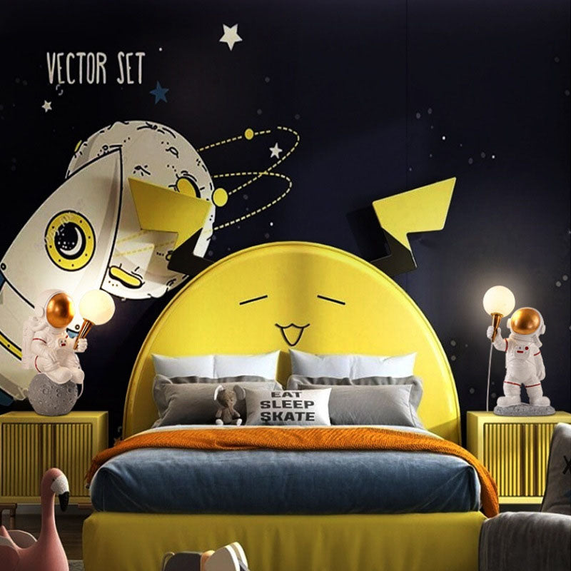 Skorter | CosmoBuddy Astronaut Wall Lamp | Creative Design | Resin & ABS | LED Bedroom Light
