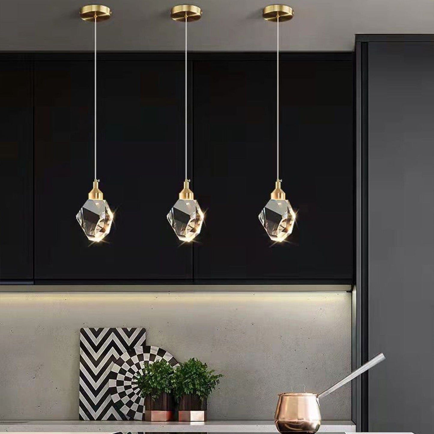 Skorter | Crown Jewel pendant light