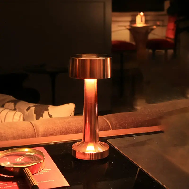 Skorter | Stylish, vintage-inspired table lamp for a cozy atmosphere