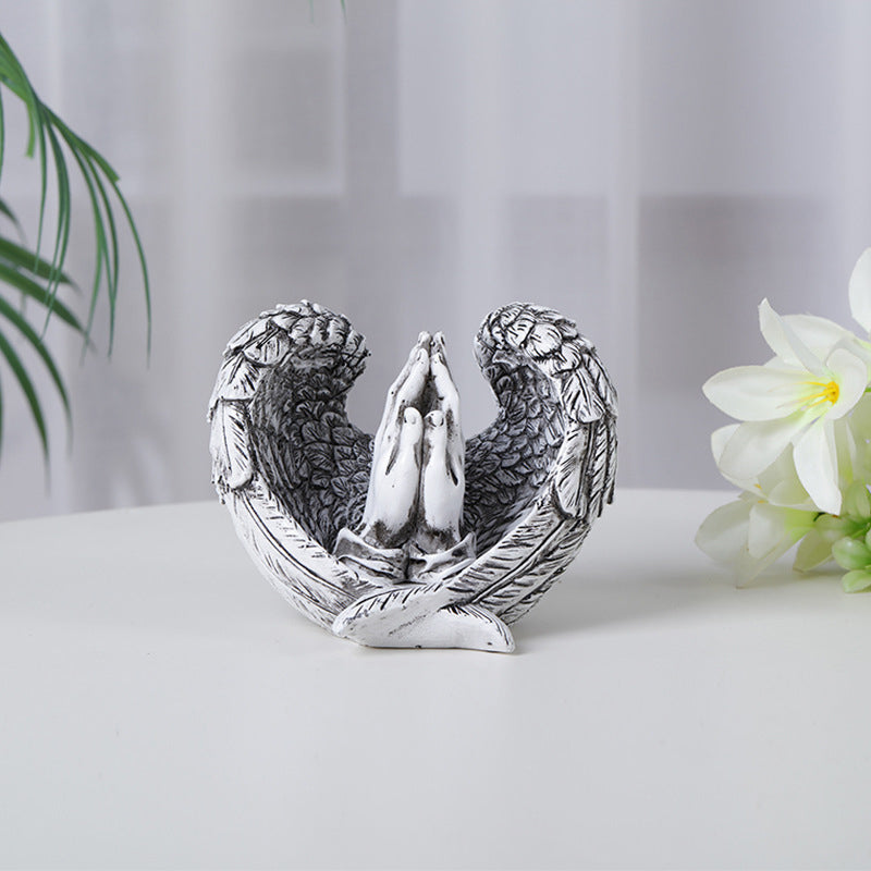 skorter | Angel Wings Candelabrum