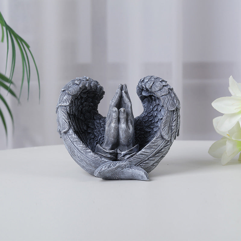 skorter | Angel Wings Candelabrum