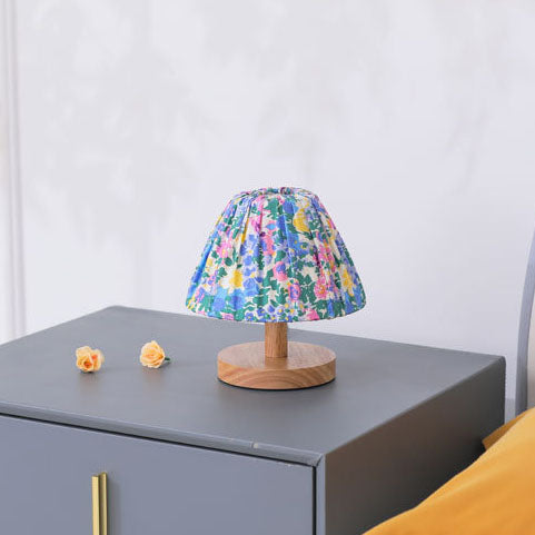 Skorter | Modern Minimalist Creative Iron Flower Shape 1-Lamp Table Lamp