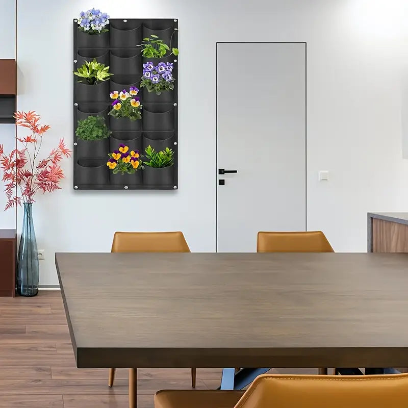 Skorter | Felt Plant Bag for Vertical Wall Mounting – Three-dimensional, Non-woven Plant Bag