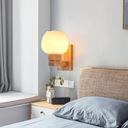 Skorter | Nordic Minimalist Wall Lamp with Glass and Wood