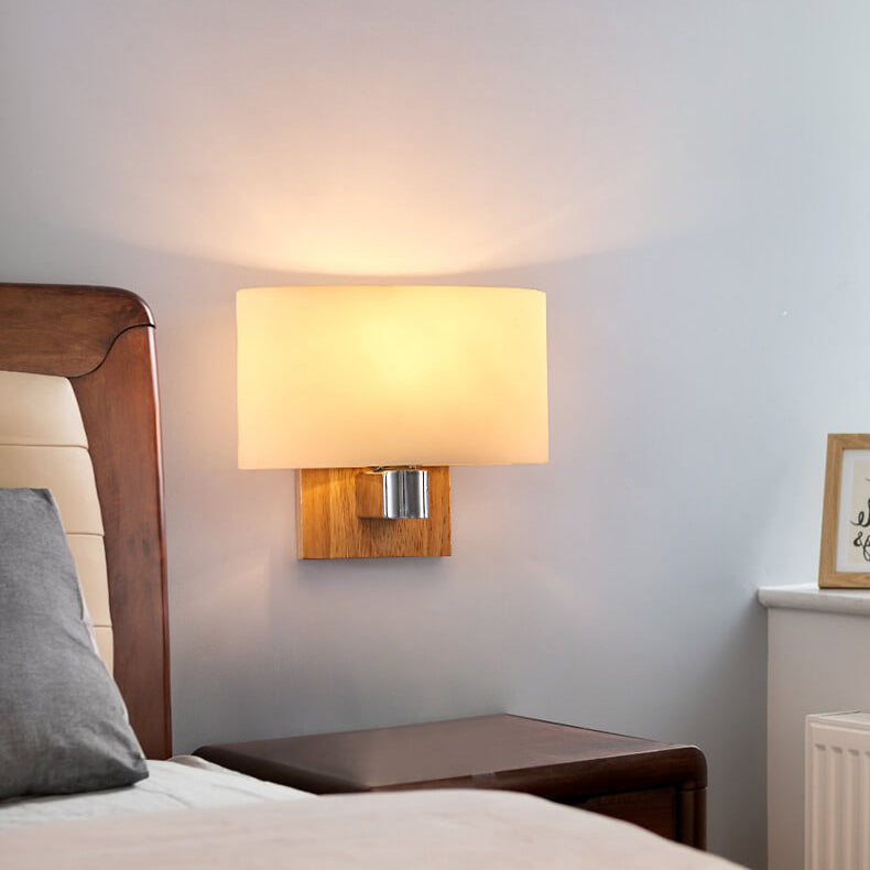 Skorter | Nordic Minimalist Wall Lamp with Glass and Wood