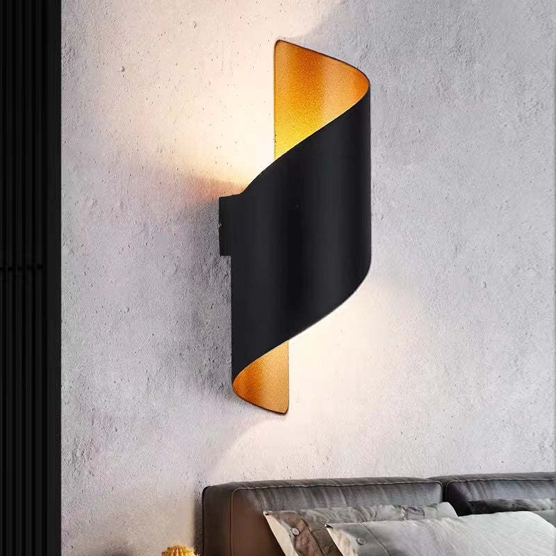 Skorter | Orr Modern LED Wall Lamp, Spiral, Indoor, White/Black, Metal