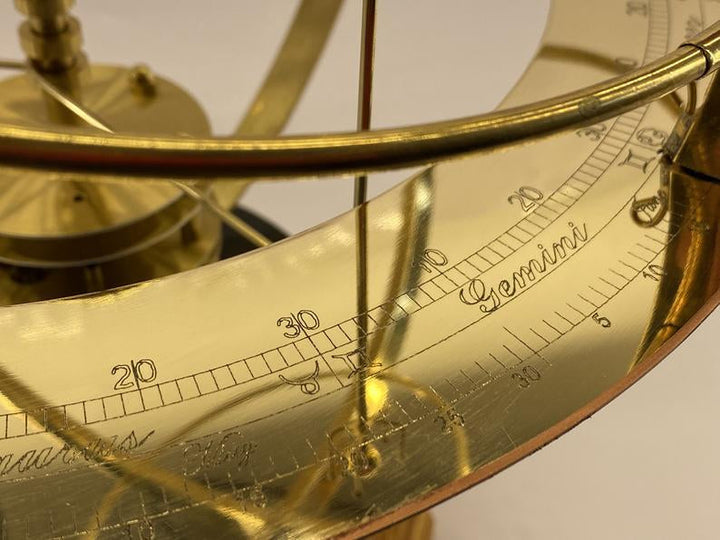 Skorter | Grand Orrery Model of The Solar System