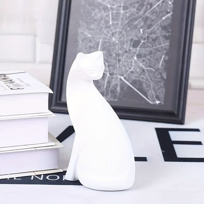 Skorter | Modern Resin Cat Figurine – Nordic Style Decor