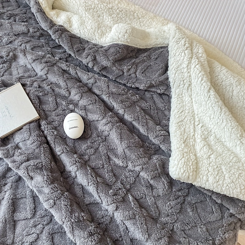 Skorter | CozyNest - Reversible Fleece Blanket for Fall and Winter