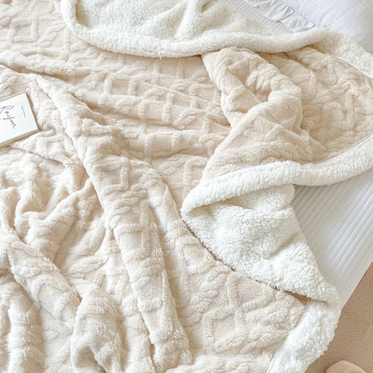 Skorter | CozyNest - Reversible Fleece Blanket for Fall and Winter
