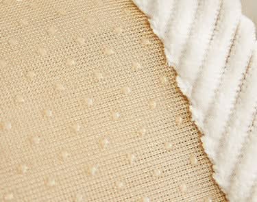 Skorter | Auraea - Sophisticated protection for your sofa