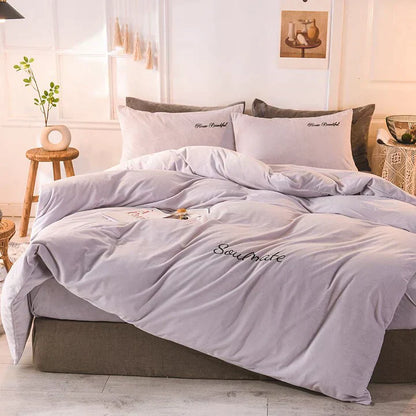 Skorter | Bedding - Cozy fleece bedding for an unparalleled sleeping experience