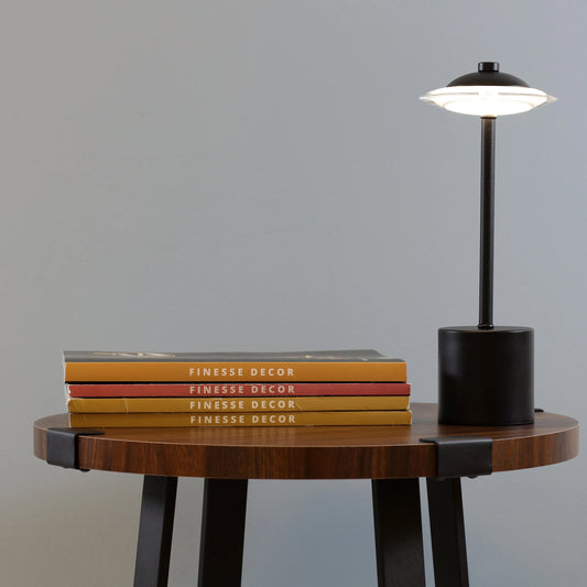Skorter | Glow Spaceship Rechargeable Table Lamp // Black