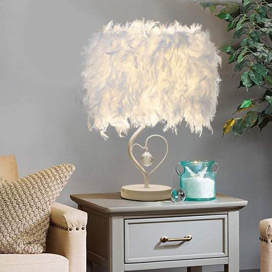 Skorter | Feather Crystal Table Lamp