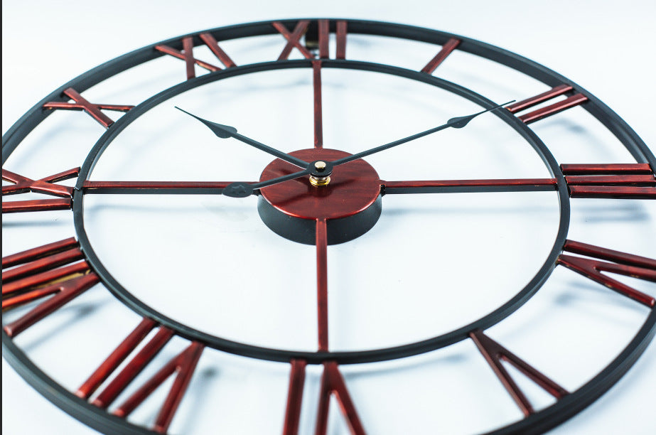Skorter | Large Retro Wall Clock made of Iron in Vintage Style