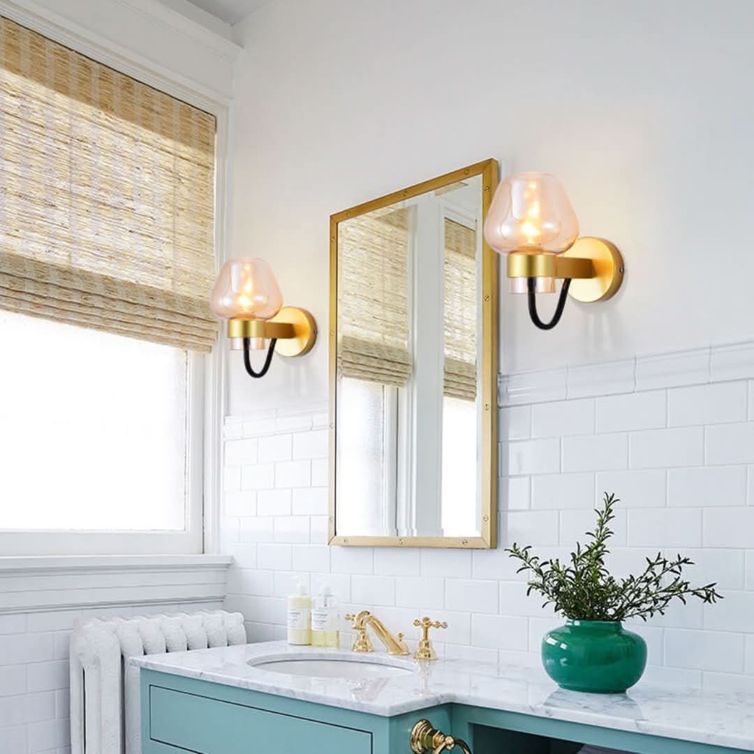 Skorter | Glassdelight - Stylish Cup-Shaped Wall Lamp